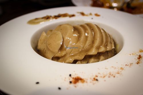 mushroom with white truffle sauce at Oriental Vegetarian 東方素 in Hong Kong Island