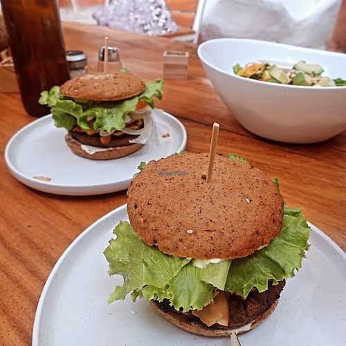 Pura Vida Food #Veganuary at Luv Burger in Nosara