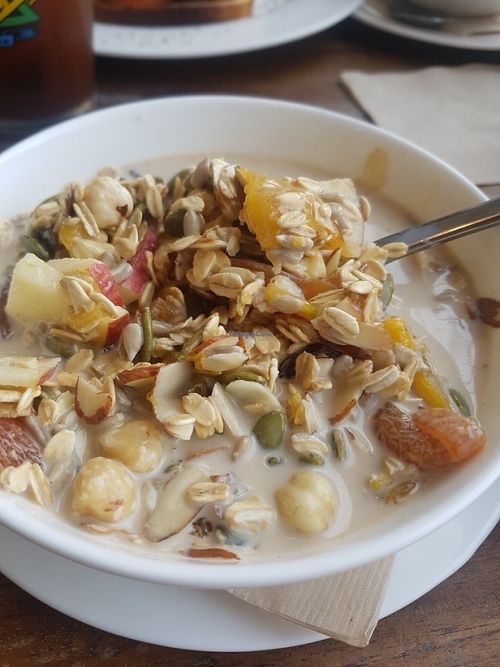 Muesli Man with Soy Milk (subbed) at The Bakers Table - 더베이커스테이블 in Seoul