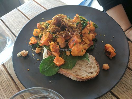 Smash at Komuniti in Long Jetty