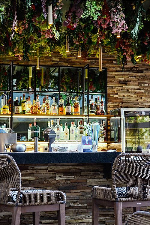 CRUDO BAR Glyfada at Crudo South in Glyfada