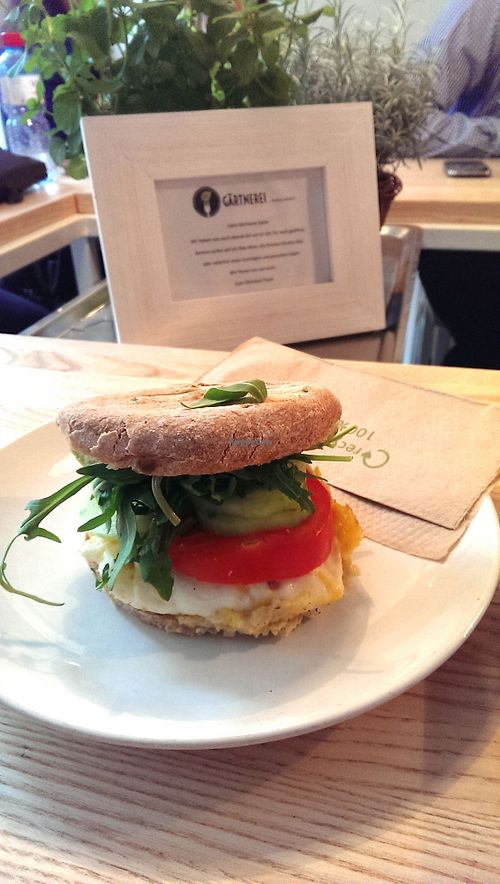 hummus sandwich at Gärtnerei - Thurgauerstrasse in Zurich