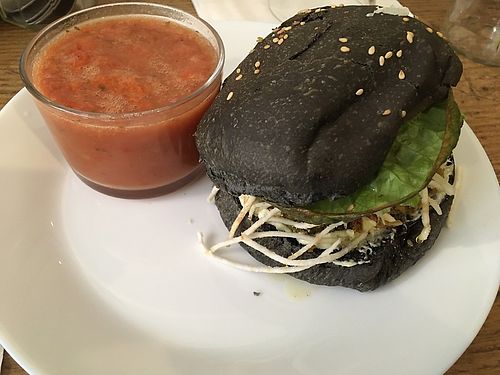 Soup and burger  at L'Estanco du Marche in Lyon