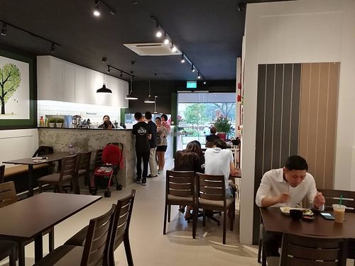 dining area at D'life 蔬食 - Beauty World in West Singapore