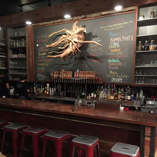 gorgeous interior at Taproot Cider House in Traverse City