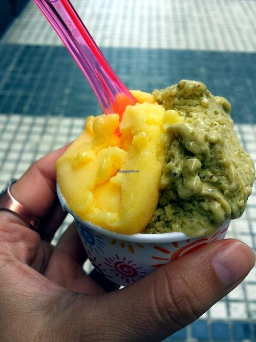 Orange and pistacchio gelato - both vegan! at Come Mi Gira Gelateria Naturale - Pje. de Francia in Gran Canaria