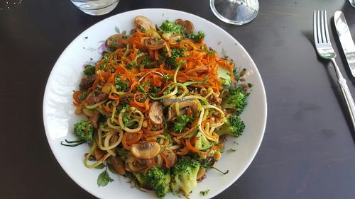 Courgette spaghetti at L'Histoire Du Bonheur in Ronse