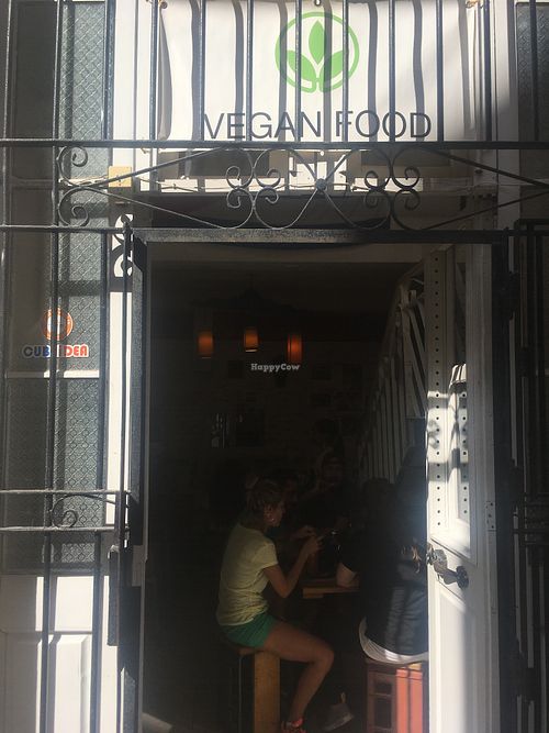 Vegan Food Signage at El Shamuskia'o in Havana