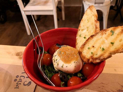 Ensalada burrata at TS  A Casa in Santiago De Compostela