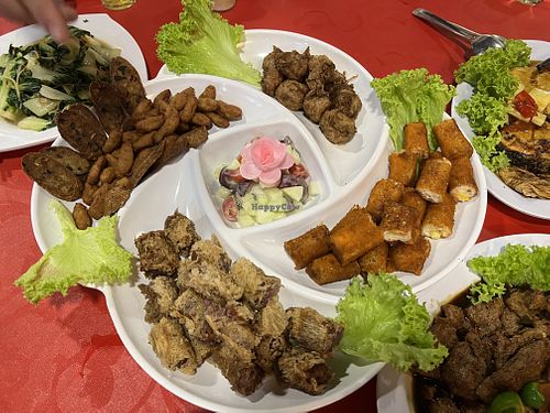 Cold dish of assorted deep fried food  #Veganuary at Yisin - Indah in Johor Bahru