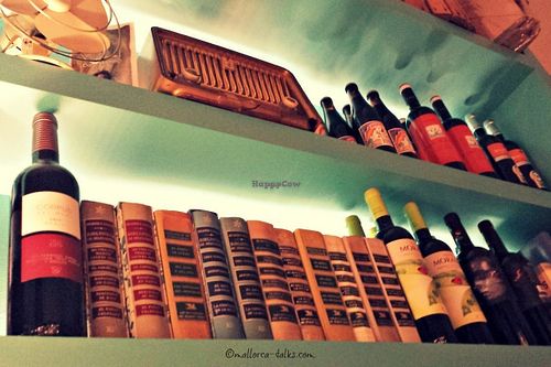 interesting wine choices at La Negra Criolla in Mallorca