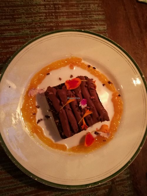 Vegan raw brownie  at BumpGreen in Madrid