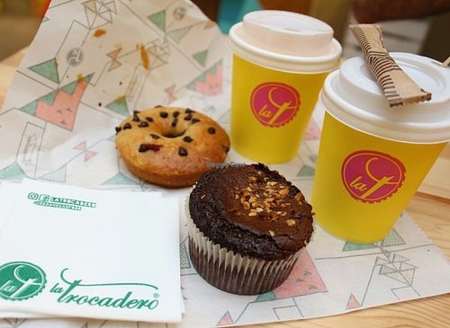 breakfast   at La Trocadero in Barcelona