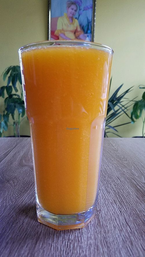 papaya juice at Loving Hut in Cusco