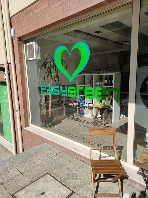  at EasyGreen Vegan Foodstore & Snack bar in Porto