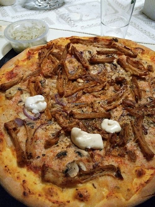 kebab pizza at Kungsgrillen in Vaxjo