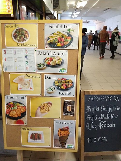 More dishes at Falafel Zudi in Warsaw
