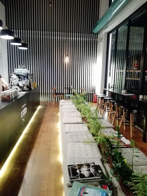 Simplicity at Dizer Coffee Specialization in Athens