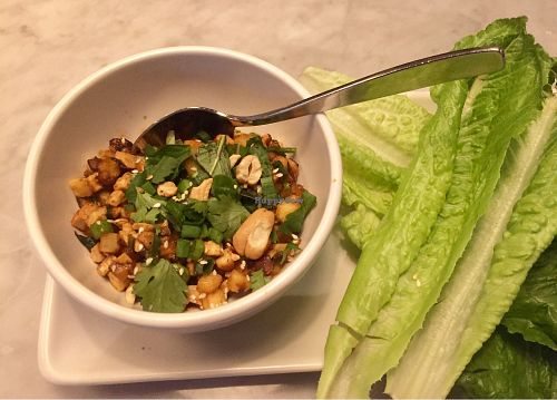 Shiitake Lettuce Cups (vegan) at True Food Kitchen in Chicago