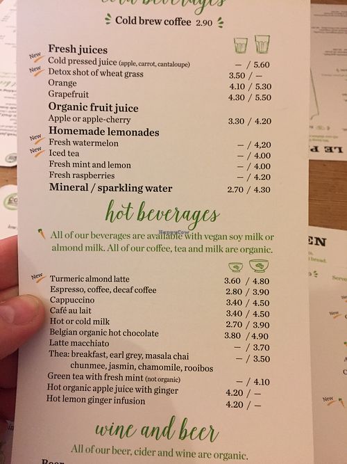 latte at Le Pain Quotidien in Mons