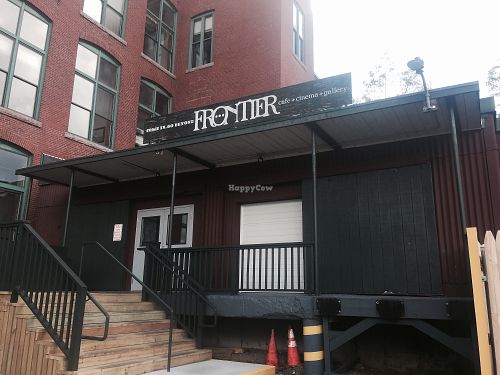 Entrance, kind of hard to find. Take left by green bridge at Frontier Cafe in Brunswick