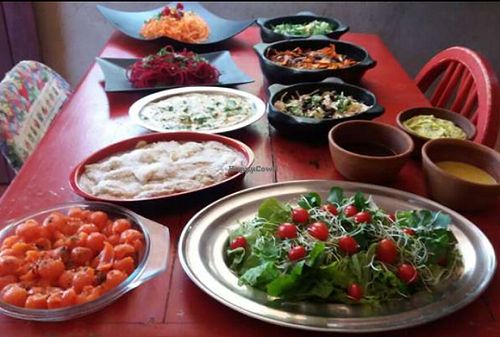 Buffet line at Maria Doceu in Pirenopolis