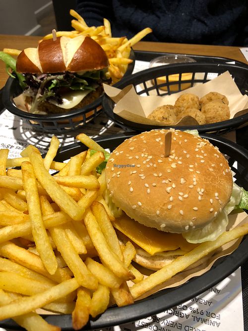 Bean burger & CBC at Earth Restaurant & Takeaway in Petersfield