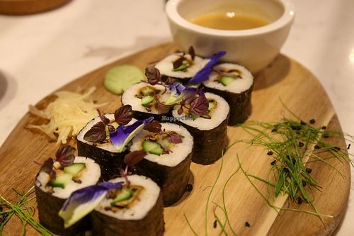 eggplant sushi at Plant Cafe in Hamala