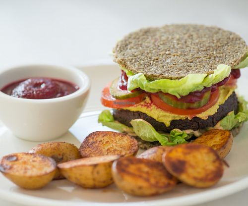 gluten free option for the burger  at Plant Cafe in Hamala