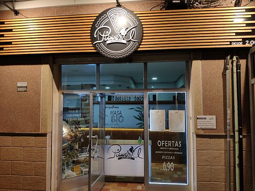 Entrance at Pizzeria Altabix in Elche