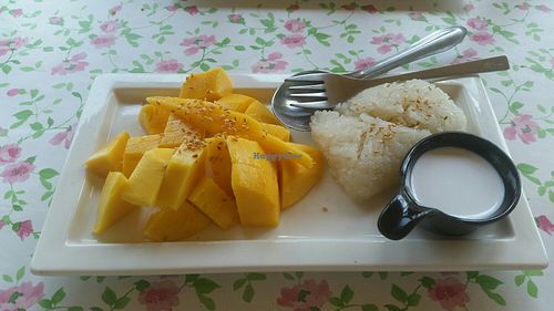 Khao niaow mamuang - sticky rice with mango at The Chill in Trat