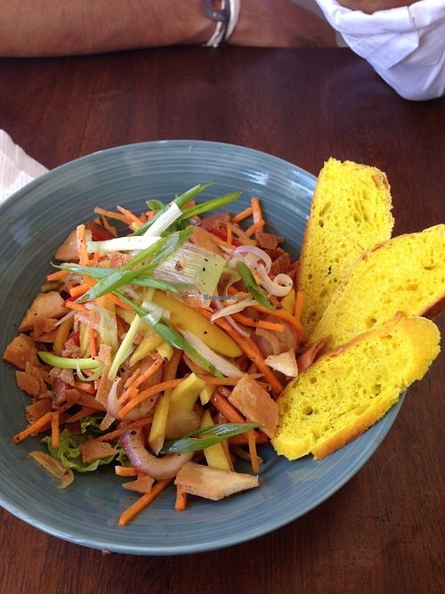 Thai papaya salad at Cafe Kumbuk Good Market in Colombo