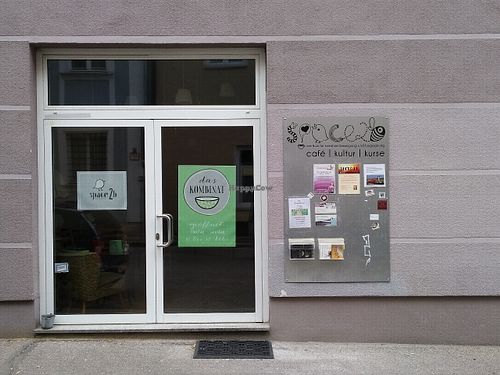 entrance door at Das Kombinat in Augsburg