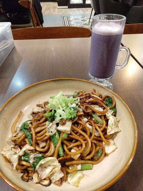 Purple rice hot drink and Singaporean Mee goreng at BMS Organics in Genting Highlands