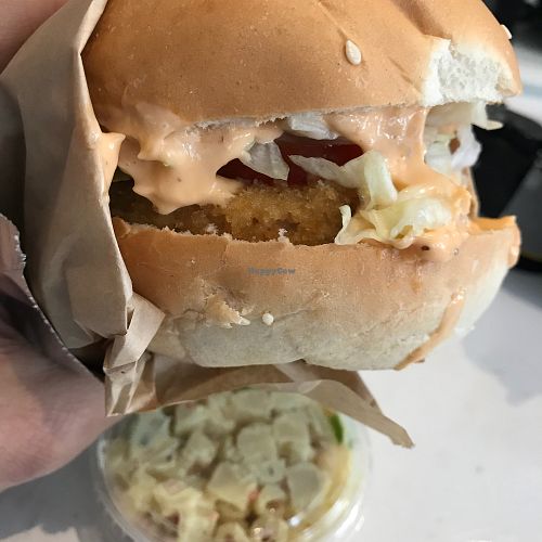 Spicy Chikin and Mac salad at Vegan Picnic in San Francisco