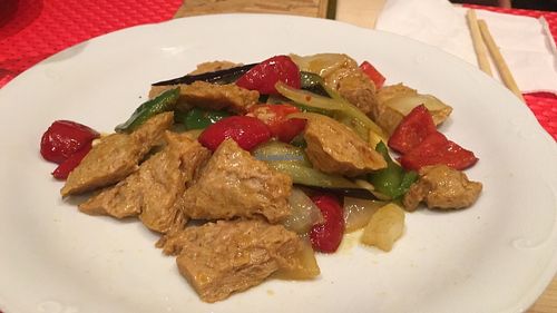 Ternera al curry at Healthy Lovers in Madrid