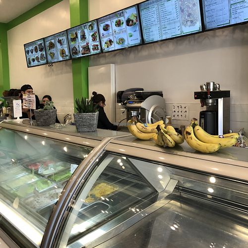 Délicieux avec Fusion Café at Delicieux Veg Fusion Cafe in Montreal