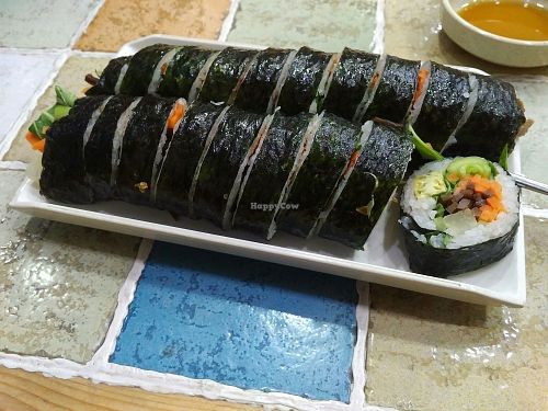 veggie kimbob  at Roll and Bobs - 롤앤밥스 in Seoul