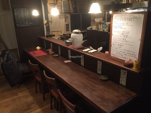Counter (other seating also available) at Saizencyuka anzu in Nagoya