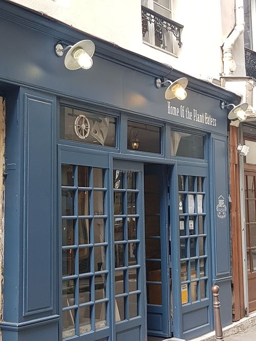 Outside  at Hope in Paris