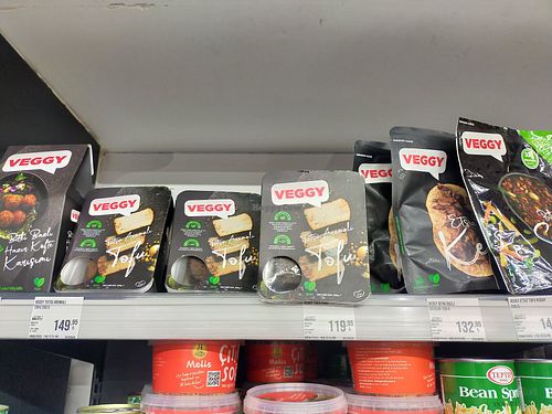The whole Veggy products at MacroCenter Alsancak in Izmir