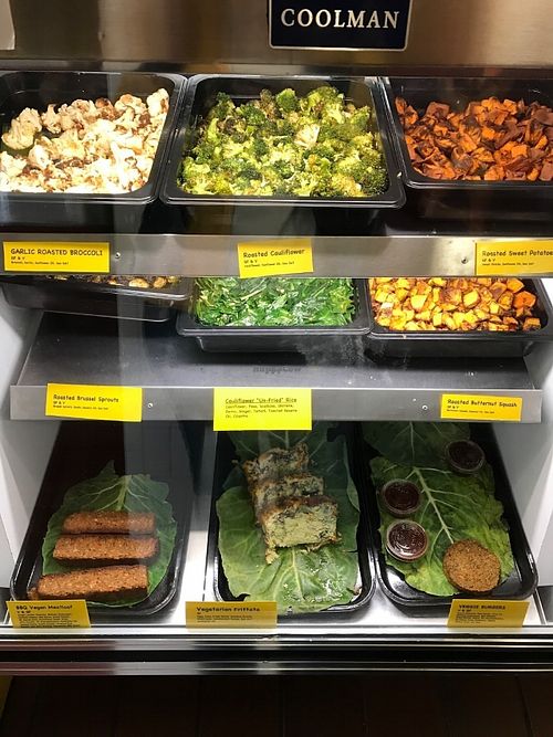 Prepared food at Skinny Buddha Organic Food & Fitness in Mt Kisco