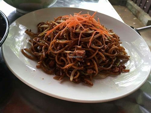 fried mee  at Soon De Vegetarian 顺德素食 in North Singapore