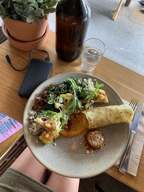 Vegan brekkie 🌱 at Dish & Spoon Cafe in Camberwell