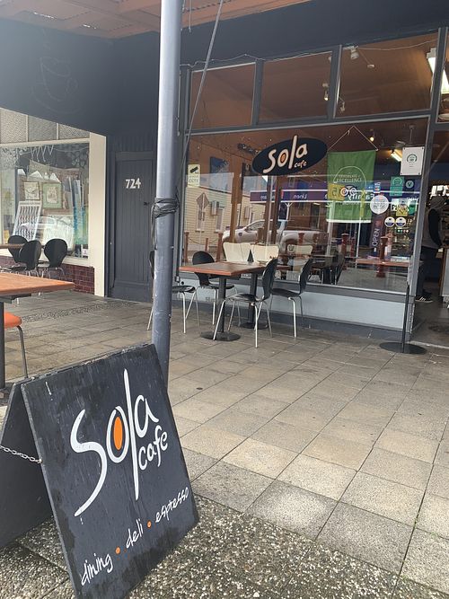 Outside at Sola Cafe in Thames