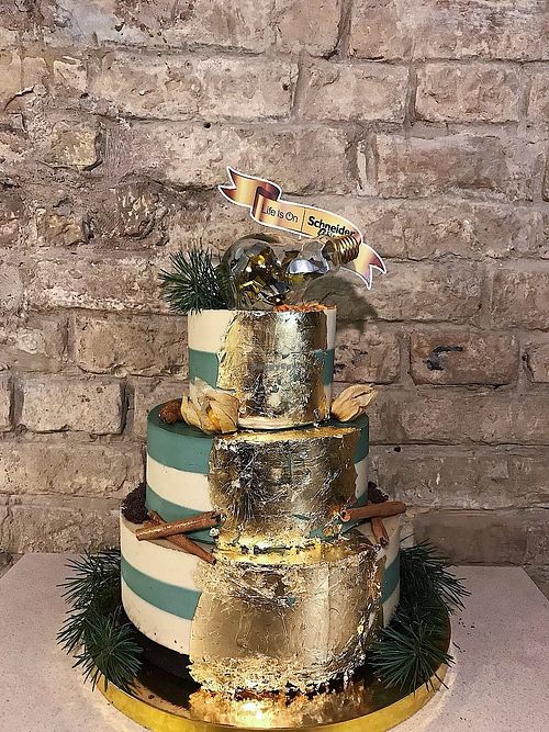 Cake at B12 Candy Bar - Maybe closed in Kyiv