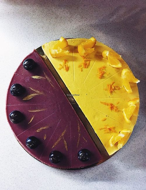 Cake at B12 Candy Bar - Maybe closed in Kyiv