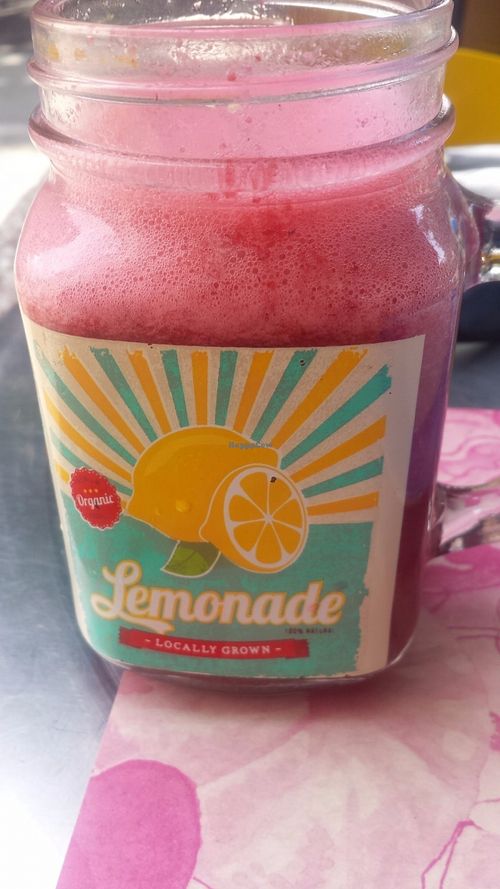 Mora juice at Makadamia'm in Medellin