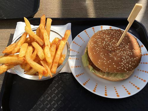 Menu burger classic, delicious!  at Vega'Sun in Golfe-juan
