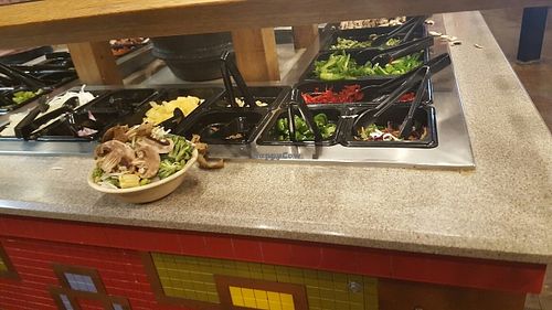 veggie bar at bd's Mongolian Grill in Flint